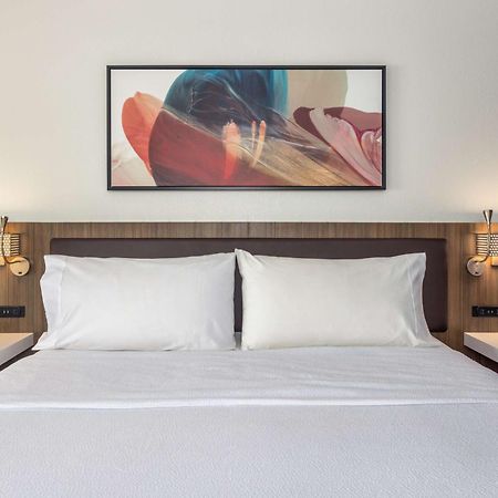 Hilton Garden Inn Окбрук Террас Экстерьер фото