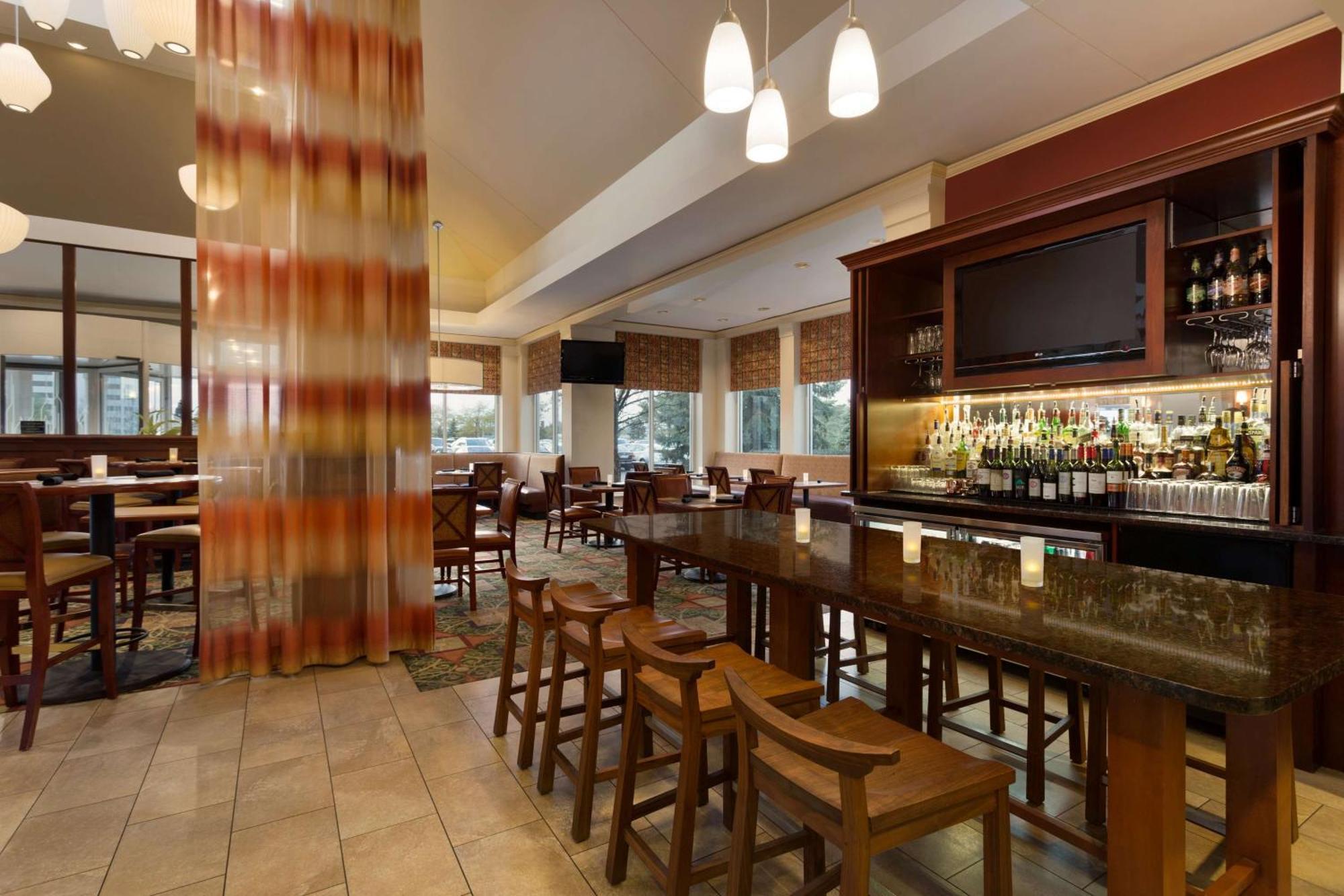 Hilton Garden Inn Окбрук Террас Экстерьер фото