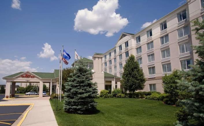 Hilton Garden Inn Окбрук Террас Экстерьер фото